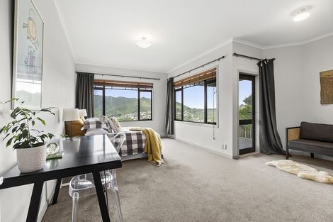 Photo of property in 5 Landsdowne Terrace, Karori, Wellington, 6012