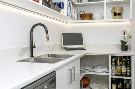 Photo of property in 1 Maunganamu Drive, Wharewaka, Taupo, 3330