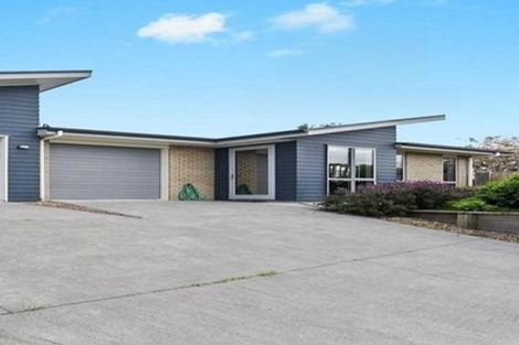 Photo of property in 32 Te Huia Drive, Flagstaff, Hamilton, 3210