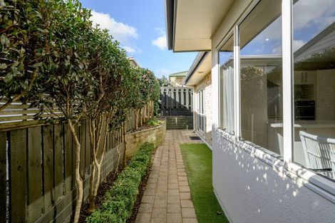 Photo of property in 16a Goods Road, Otumoetai, Tauranga, 3110