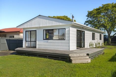 Photo of property in 4 Bulli Street, Riverdale, Gisborne, 4010