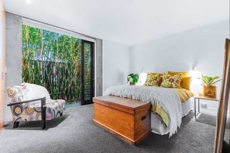 Photo of property in 30 Nihinihi Avenue, Raglan, 3225