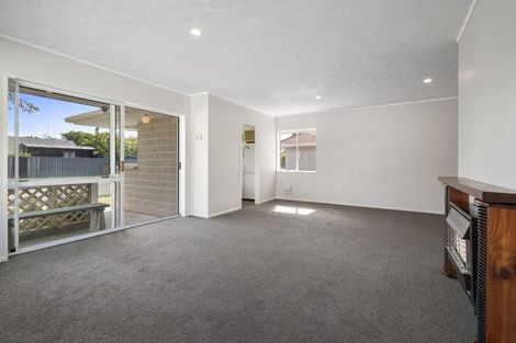 Photo of property in 1b Hendon Place, West End, Palmerston North, 4412