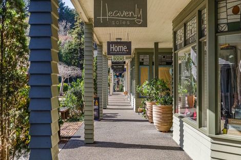 Photo of property in 37 Laly Haddon Place, Matakana, 0985