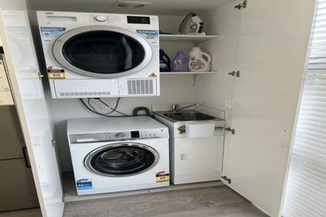 Photo of property in 20 Oioi Road, Hobsonville, Auckland, 0616