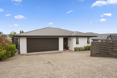 Photo of property in 30 Caldera Crescent, Pyes Pa, Tauranga, 3112