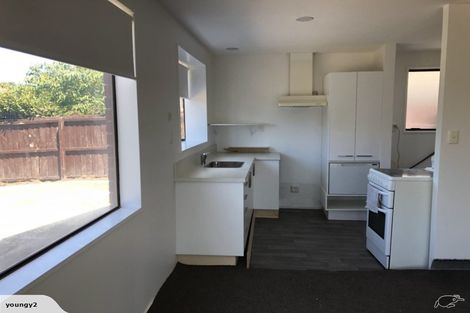 Photo of property in 5 Farm Lane, Parklands, Christchurch, 8083