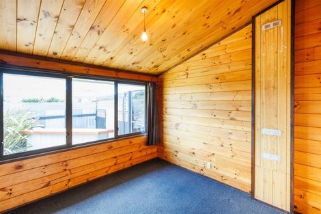 Photo of property in 11 Waltham Court, Cloverlea, Palmerston North, 4412