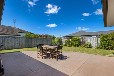 Photo of property in 14 Mirbeck Avenue, Cambridge, 3434