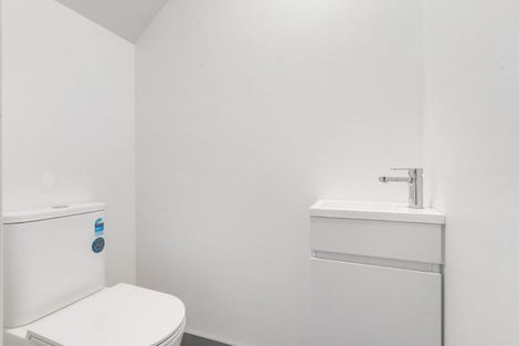 Photo of property in 6/1 Roseberry Avenue, Birkenhead, Auckland, 0626