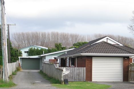 Photo of property in 276a Te Moana Road, Waikanae, 5036