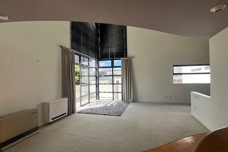 Photo of property in 10e Hobson Street, Thorndon, Wellington, 6011