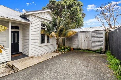 Photo of property in 231a Sturges Road, Henderson, Auckland, 0612