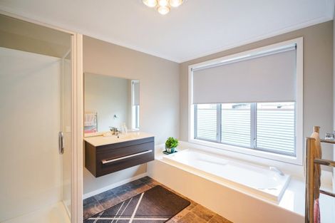 Photo of property in 50 Glenroy Park Drive, Waikiwi, Invercargill, 9810