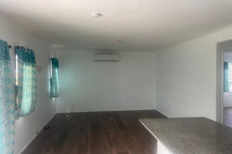 Photo of property in 54 Glen Road, Ranui, Auckland, 0612