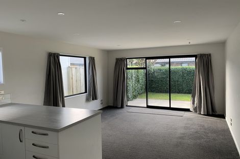 Photo of property in 69 Faringdon Boulevard, Rolleston, 7615