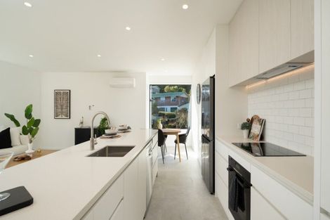 Photo of property in 12a Russell Street, Picton, 7220