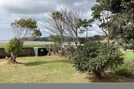 Photo of property in 1469 Clevedon Kawakawa Road, Kawakawa Bay, Papakura, 2585