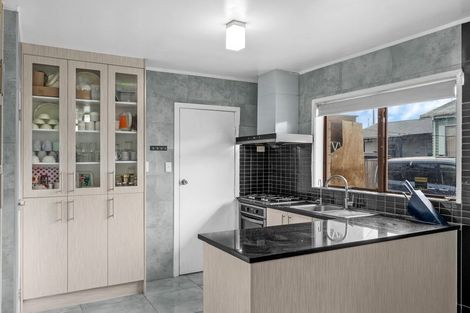 Photo of property in 2/126 Great South Road, Manurewa, Auckland, 2102