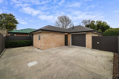 Photo of property in 65c Cleveland Street, Edgeware, Christchurch, 8013