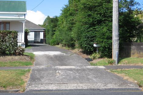 Photo of property in 1/134 Hutchinson Avenue, New Lynn, Auckland, 0600