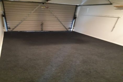 Photo of property in 2/43 Northcote Road, Northcote, Christchurch, 8052