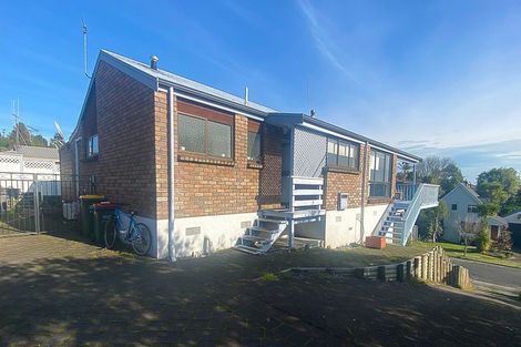 Photo of property in 15 Carew Street, Nawton, Hamilton, 3200