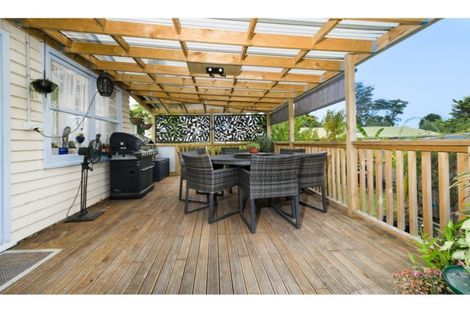 Photo of property in 62 Tudor Road, Henderson, Auckland, 0610