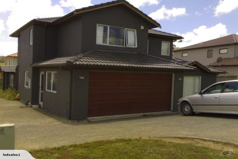 Photo of property in 14 Ballymore Drive, Pinehill, Auckland, 0632