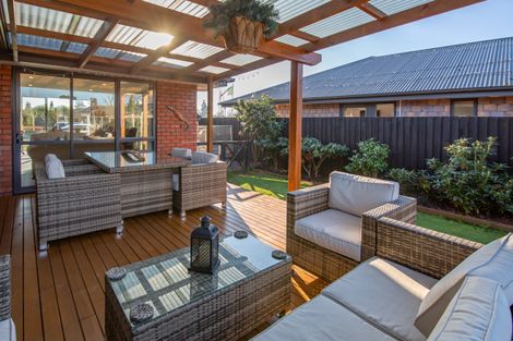 Photo of property in 15 Greenmeadow Gardens, Belfast, Christchurch, 8051