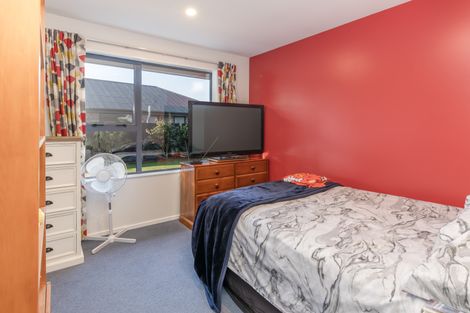 Photo of property in 15 Greenmeadow Gardens, Belfast, Christchurch, 8051