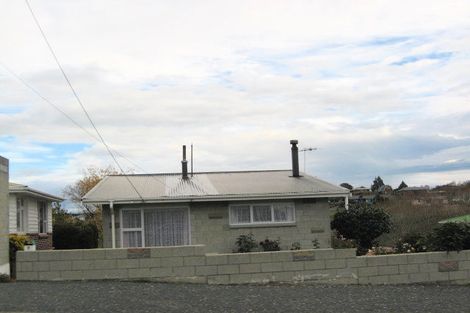 Photo of property in 7 Cambridge Street, Balclutha, 9230