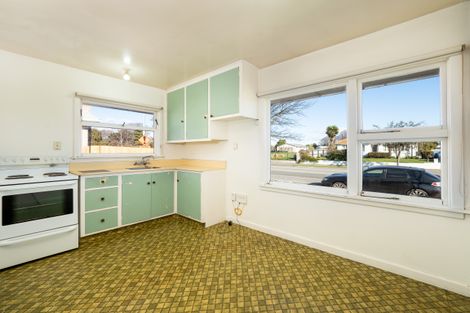 Photo of property in 1/182 Lyttelton Street, Spreydon, Christchurch, 8024