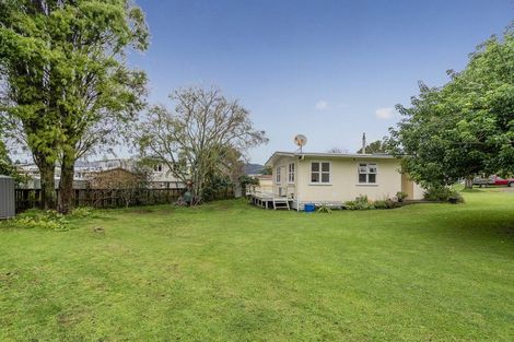Photo of property in 5 Daphne Road, Tairua, 3508