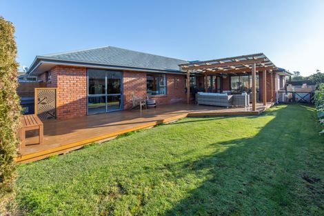 Photo of property in 15 Greenmeadow Gardens, Belfast, Christchurch, 8051