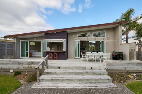 Photo of property in 156 Sands Crescent, Matarangi, Whitianga, 3592