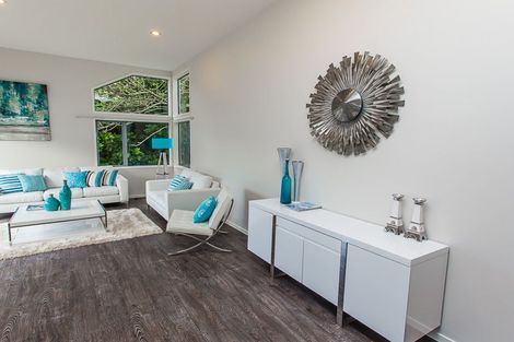 Photo of property in 1b Lynwood Road, New Lynn, Auckland, 0600