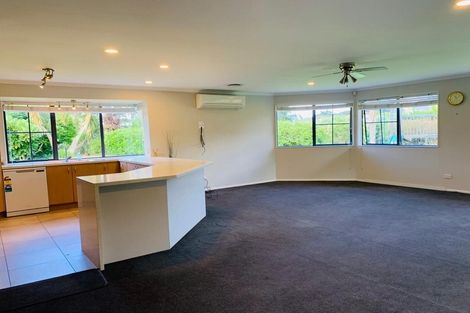 Photo of property in 22 Everlea Place, Alfriston, Auckland, 2105