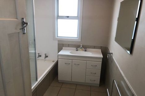 Photo of property in 597 Marine Parade, Napier South, Napier, 4110