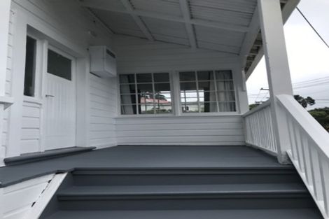 Photo of property in 84 Hataitai Road, Hataitai, Wellington, 6021