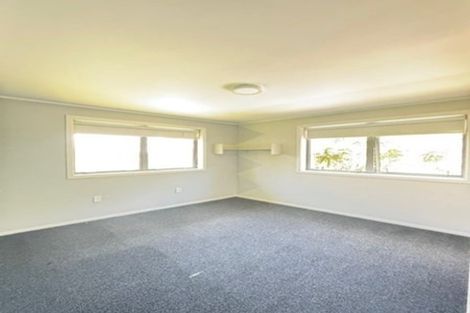 Photo of property in 31 Burns Lane, Kumeu, 0892