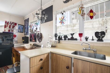 Photo of property in 1/18 Parkers Road, Tahunanui, Nelson, 7011