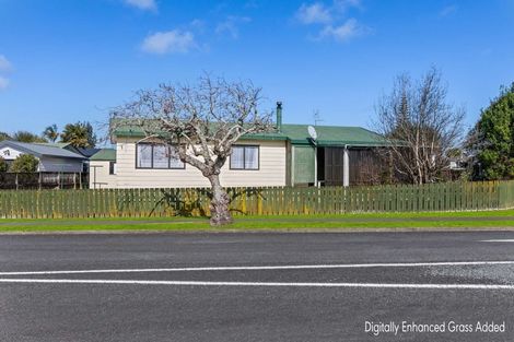 Photo of property in 57 Sandspit Road, Waiuku, 2123