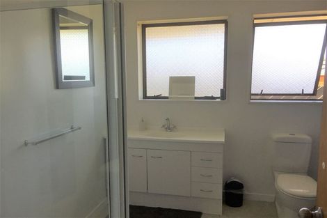 Photo of property in 30 Nalanda Crescent, Broadmeadows, Wellington, 6035