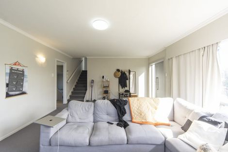 Photo of property in 45 Cecil Street, St Andrews, Hamilton, 3200