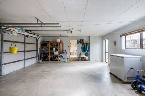 Photo of property in 68 Chedworth Avenue, Chedworth, Hamilton, 3210