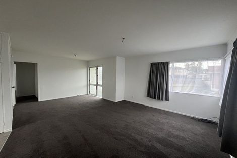 Photo of property in 19a Bunnythorpe Road, Papakura, 2110