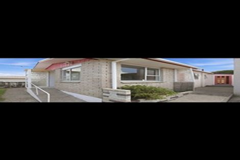Photo of property in 14 Huatoki Street, Vogeltown, New Plymouth, 4310