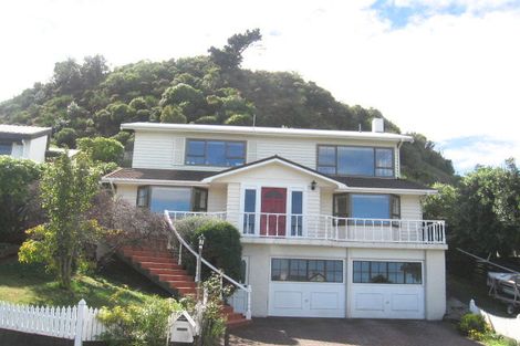 Photo of property in 66 Rama Crescent, Khandallah, Wellington, 6035