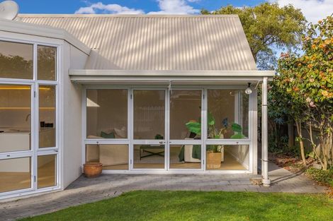 Photo of property in 1/129 Papanui Road, Merivale, Christchurch, 8014